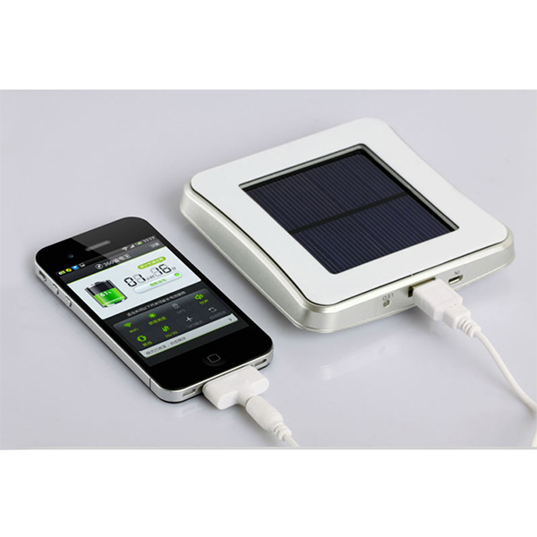 Adsorption solar charger